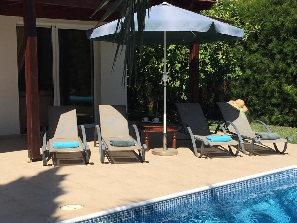 Katikies 19 Villa Pissouri Exteriör bild